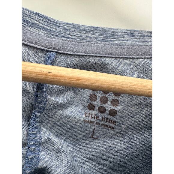 Title Nine Shirt Women Large Blue Long Sleeve Cinch Sleeve Workout Training - Picture 6 of 8